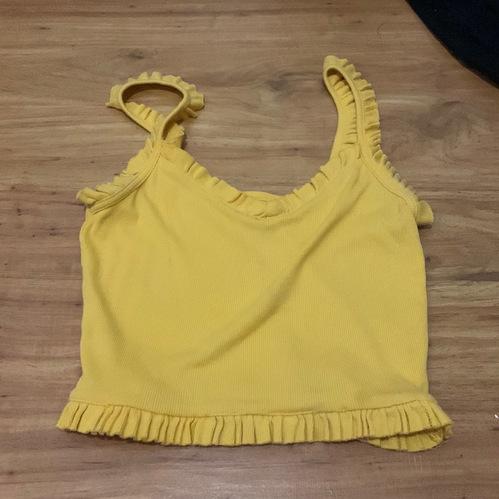 💛Yellow tank💛